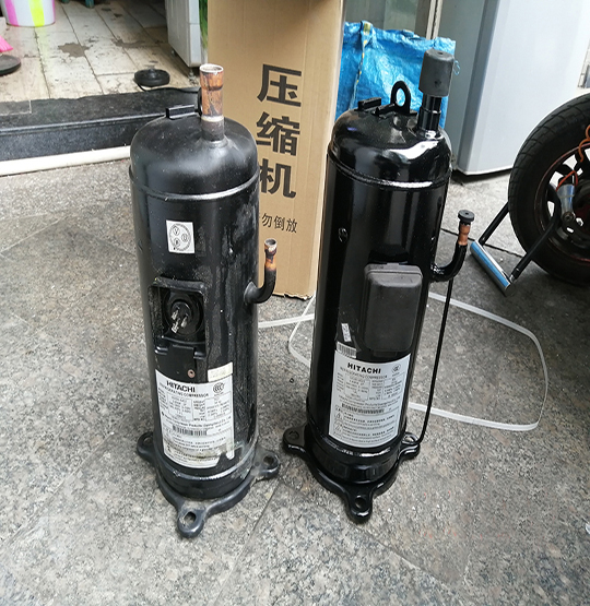 岳塘中央空调压缩机的更换维修